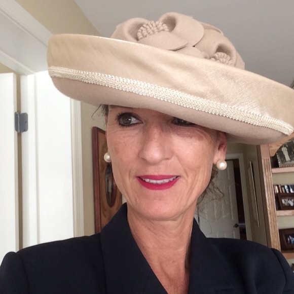 Meet your Posher, Angela - Picture 6 of 14